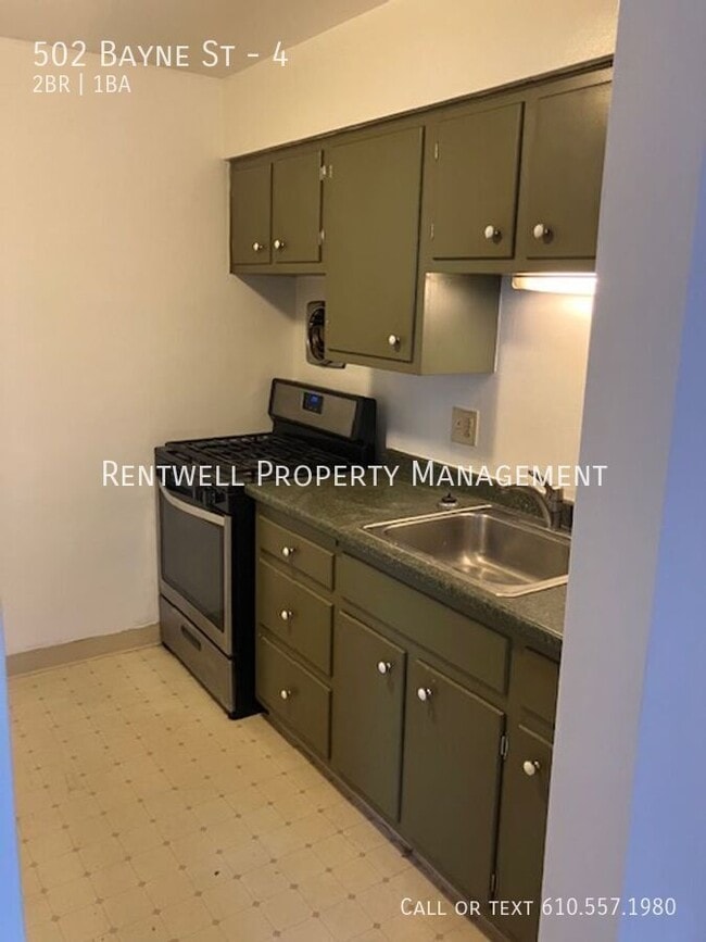 Building Photo - 502 Bayne St