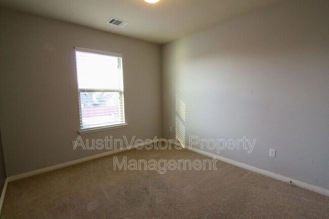 Building Photo - 4504 Esper Ln