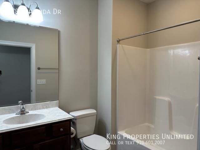 Building Photo - 218 Bermuda Dr