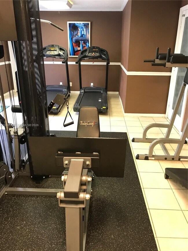 Building Photo - 4030 NW 87th Ave