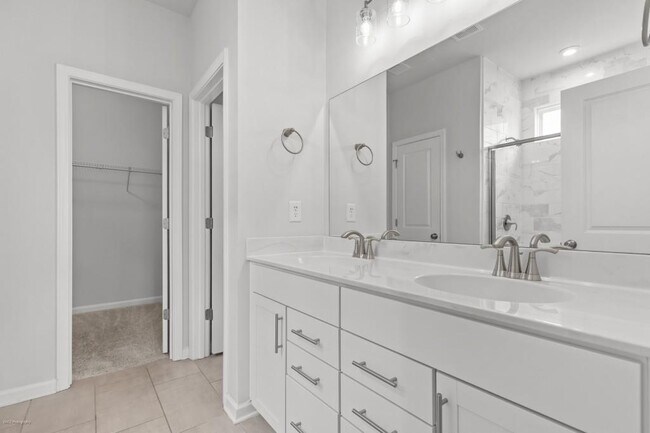 Building Photo - 1333 Maston Rd