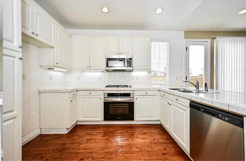 Building Photo - 9167 S Cullen Wy