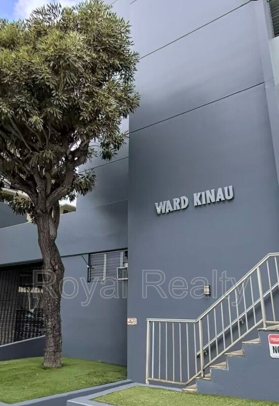 Building Photo - 824 Kinau St