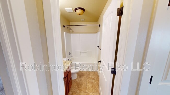 Building Photo - 3529 Autumn Colors Dr