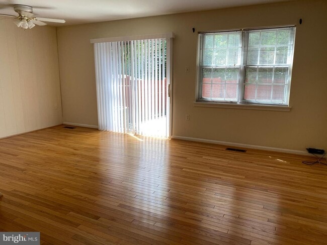 Building Photo - 2822 Hogan Ct