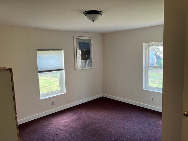 Bedrooms - 1033 Cowford Rd