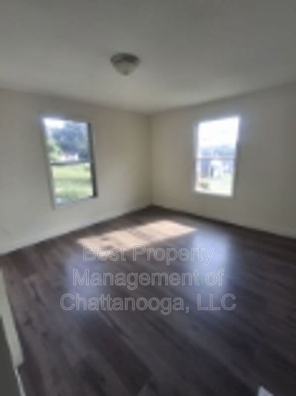 Building Photo - 116 Gate St