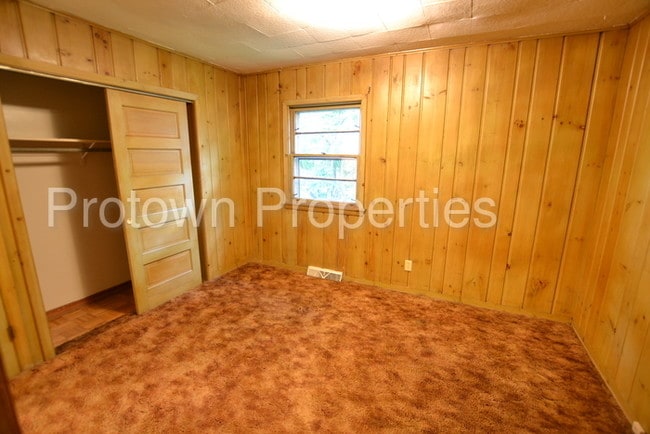 Building Photo - 1 Bedroom Apartment in North Aurora