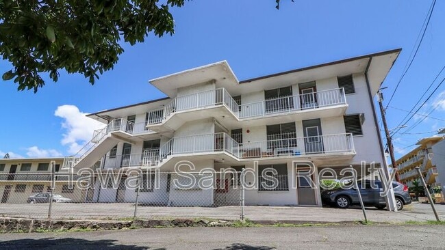 Building Photo - 39 Hi?aloa St