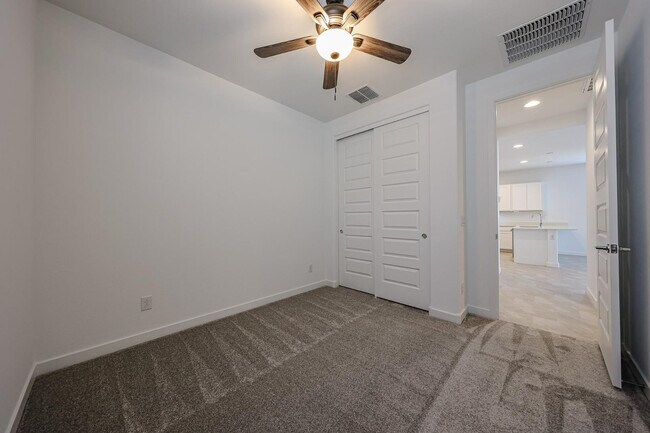 Building Photo - 17347 W Gray Fox Trl