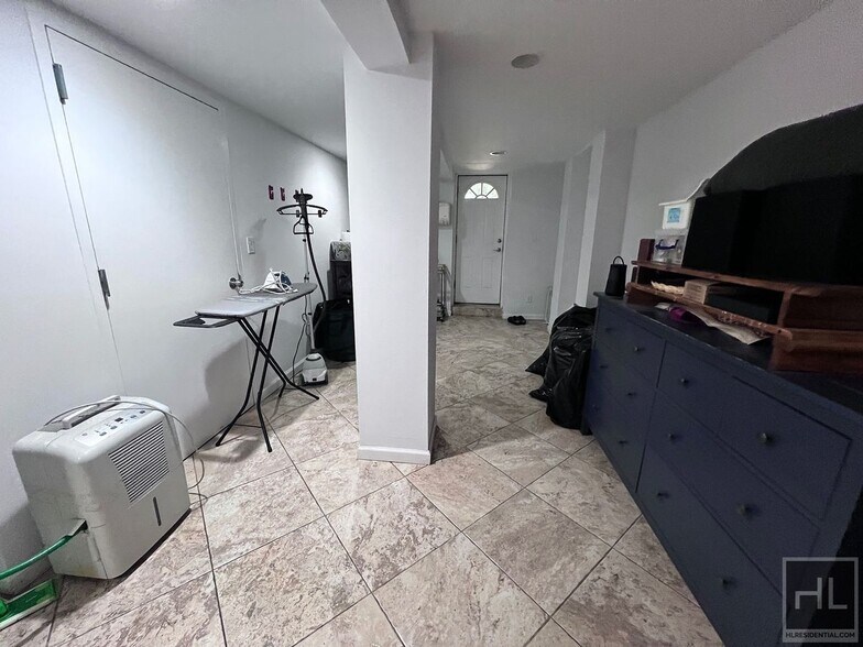 Building Photo - $7,000 | 2.5BR | 2BA | Prospect Heights Townhouse Duplex | Private Backyard | 1,500 SF | Original...