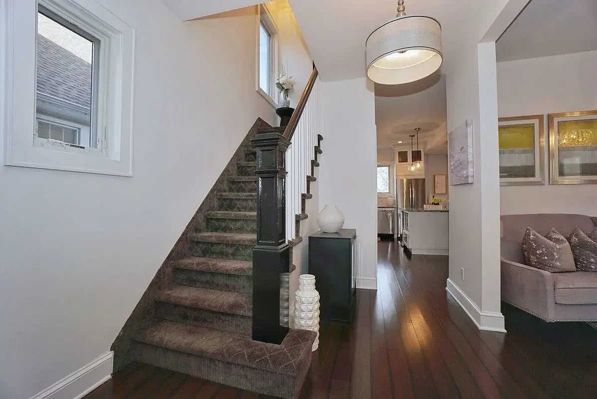 Building Photo - 137 Bryant Ave