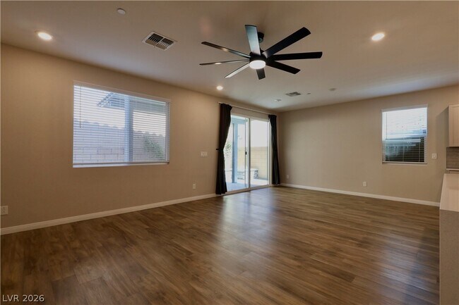 Building Photo - 8494 Torozo Ave