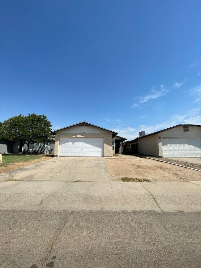 Building Photo - READY TO VIEW NOW! -Brand New Carpet & Pai...