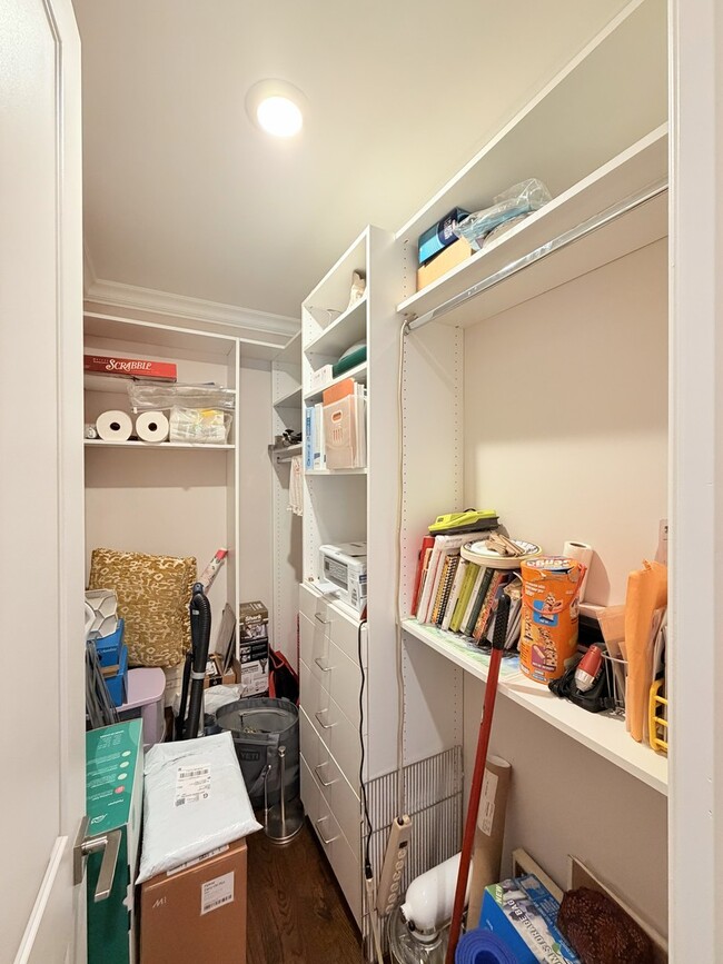 Building Photo - 3646 N Fremont St