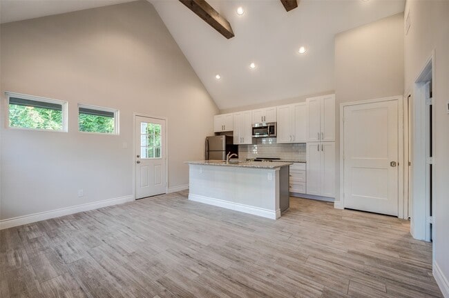 Building Photo - 1213 Armstead St