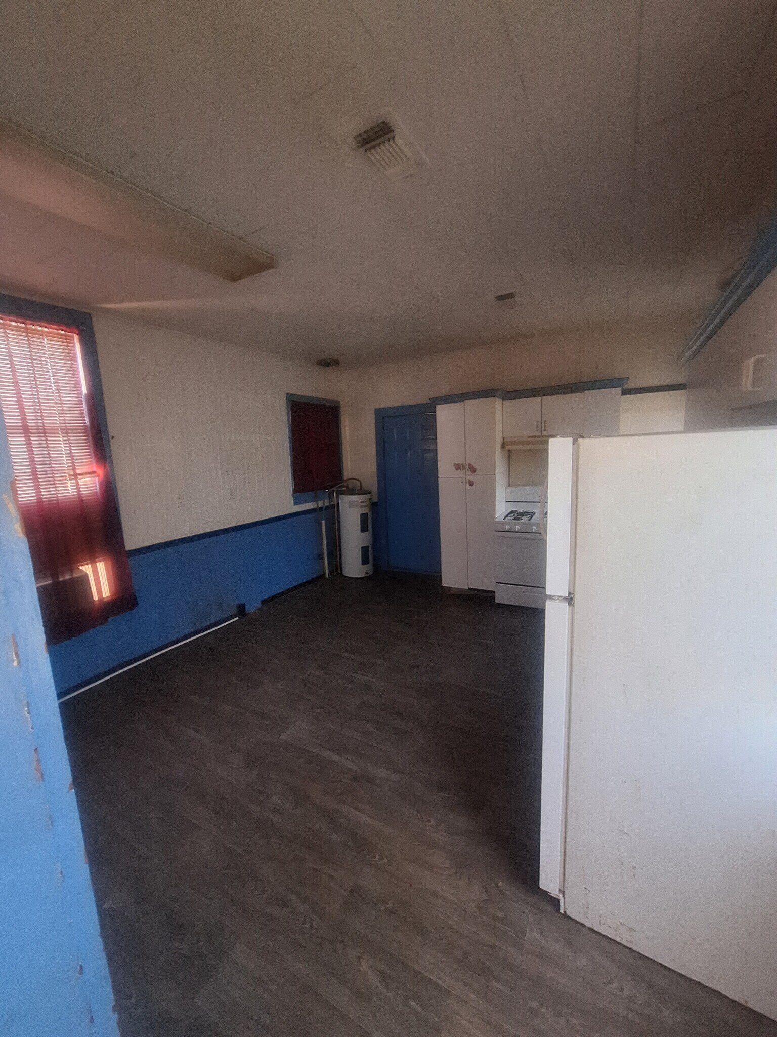 Building Photo - 922 Grand Ave