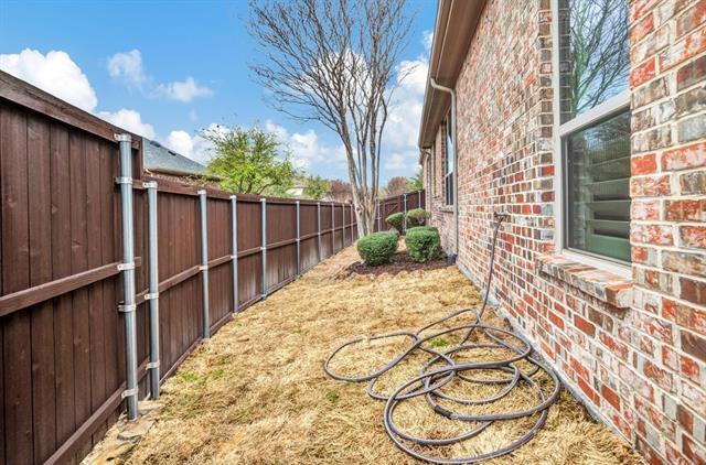 Building Photo - 847 Twilight Rd