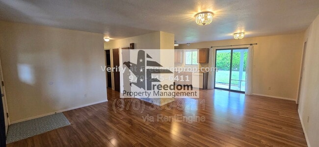 Building Photo - 175 Applewood Dr