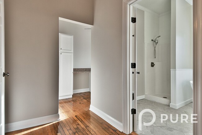 Building Photo - 5674 Duncan Rd