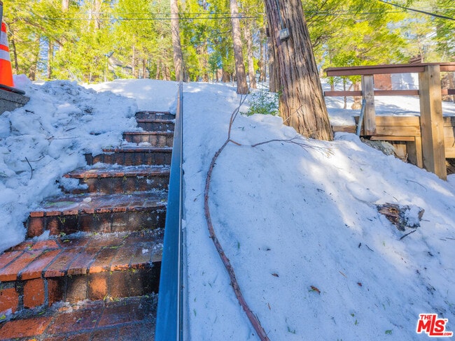 Building Photo - 233 Corona Cir