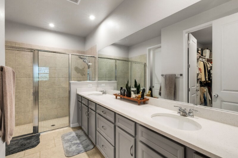 Building Photo - 5606 Silverbridge Trl