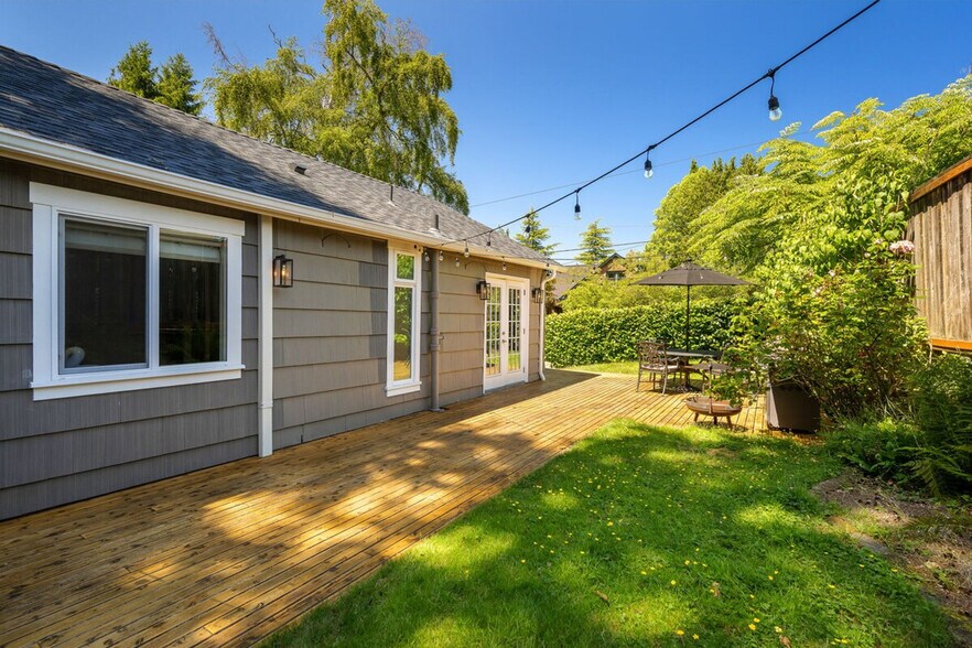 Building Photo - 2655 NW 86th St