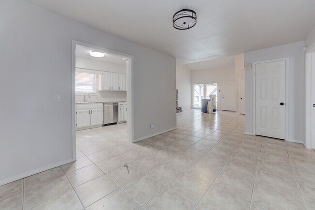 Building Photo - 7012 S 78th E Ave