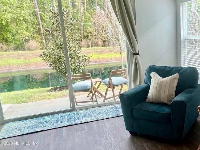 Building Photo - 656 Celtic dr