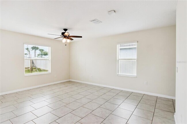 Building Photo - 310 Citrus Pointe Dr