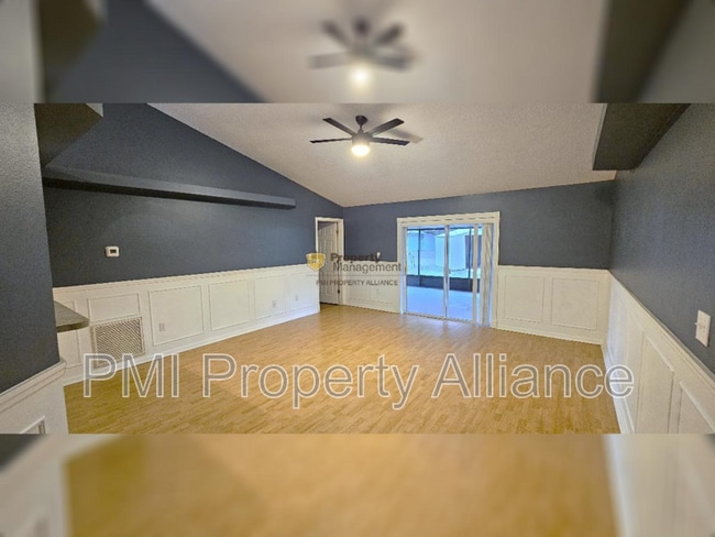 Building Photo - 16044 Worthington Blvd