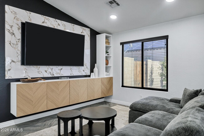 Building Photo - 9558 W Harmony Ln