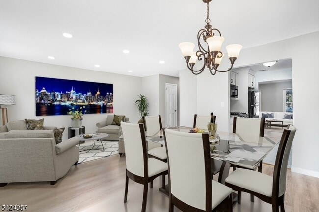 Building Photo - 1 Tempe Wick Rd