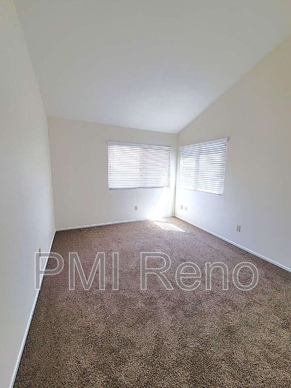 Building Photo - 6403 Meadow Country Dr