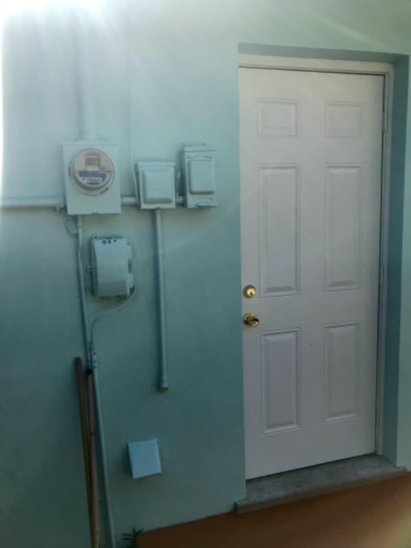 Building Photo - 3 Velaire Dr