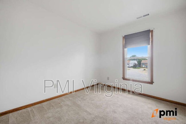 Building Photo - 202 Stonehall Ct
