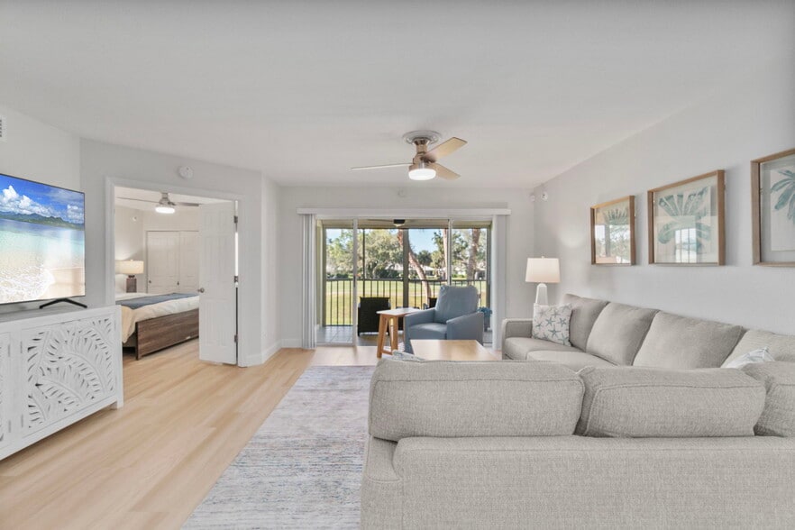 Building Photo - 433 Cerromar Ln