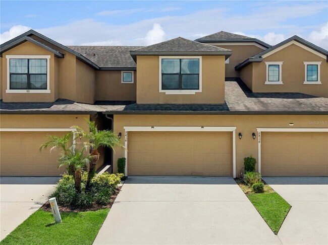 Building Photo - 2438 Seven Oaks Dr