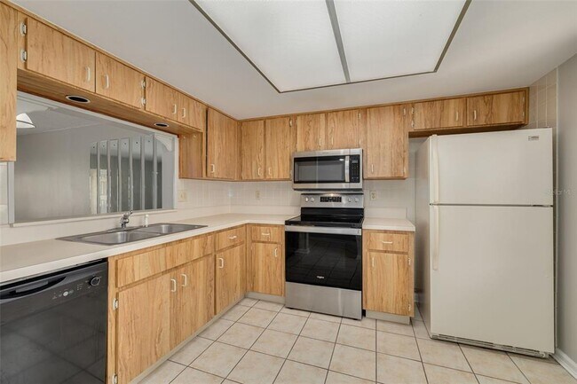 Building Photo - 3590 Magnolia Ridge Cir