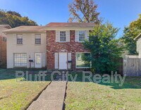 Building Photo - 2291 Madison Ave