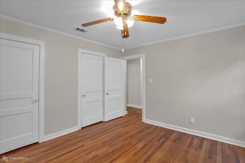 Building Photo - 3738 Greenway Pl