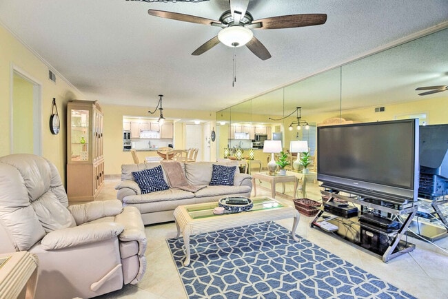 Building Photo - 5855 Midnight Pass Rd