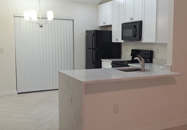 Building Photo - 12240 Eastcove Dr