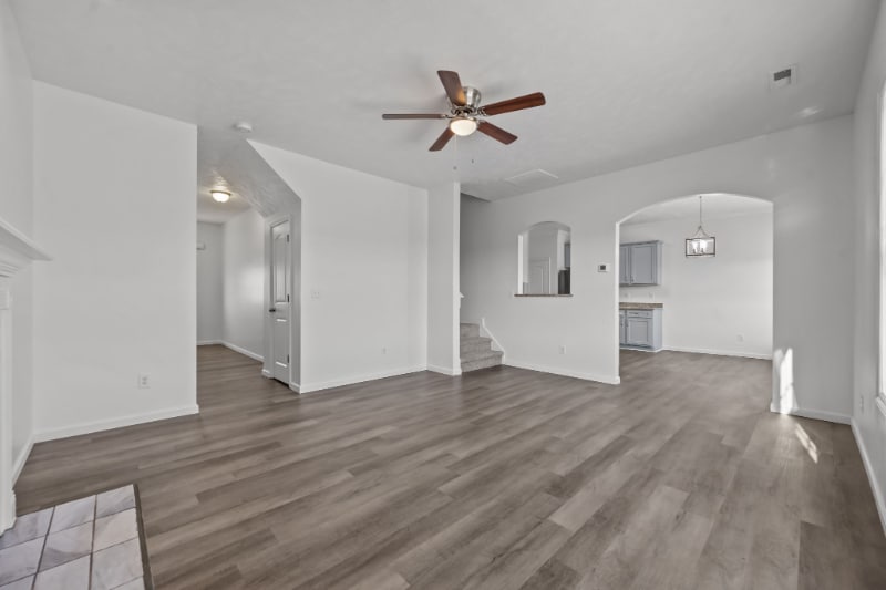 Building Photo - 209 Trophy Ridge Dr