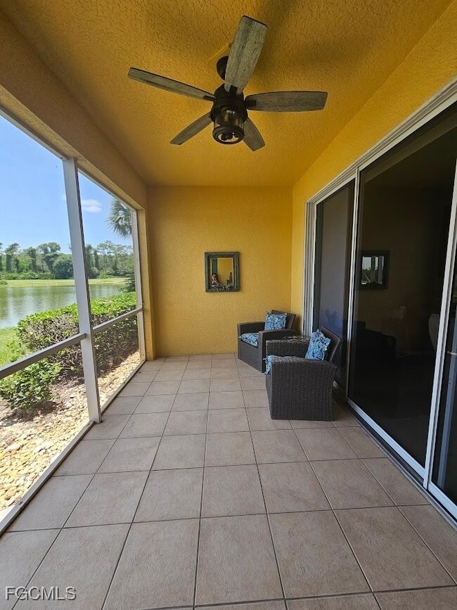 Building Photo - 10720 Ravenna Way