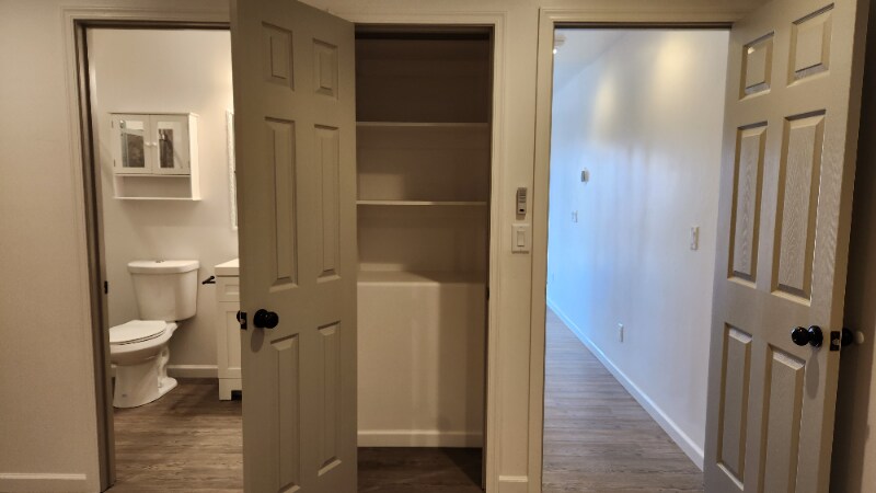 Building Photo - 570 Bent River Rd