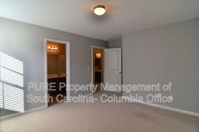 Building Photo - 242 Hawkins Creek Rd