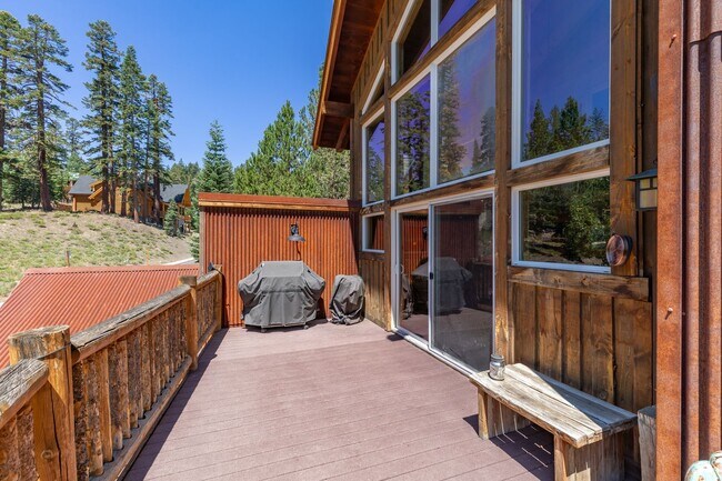 Building Photo - Winter Rental – $10,900/month (5/6-Month L...