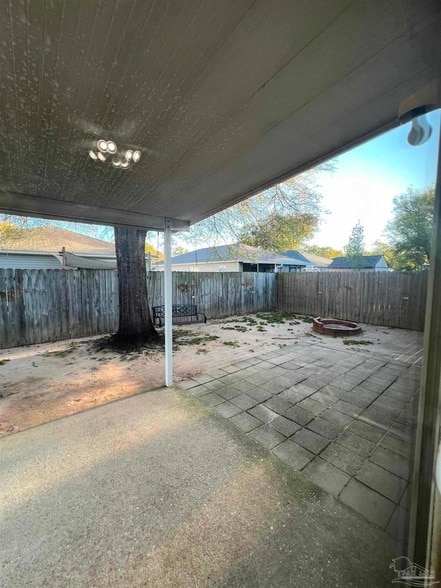 Building Photo - 5354 Cherub Cir