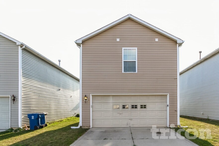 Building Photo - 15412 Gallow Ln